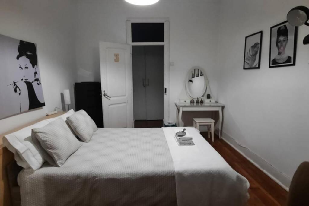 Charming Sunny Terrace / One Bedroom Apartment Lisboa Exteriör bild